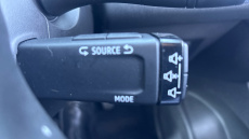 Renault Captur 1.3 TCE 130 Iconic 5dr Petrol Hatchback